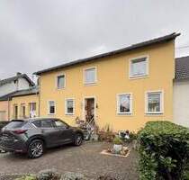 Zweifamilienhaus mit schönem Gartengrundstück. - Alsdorf