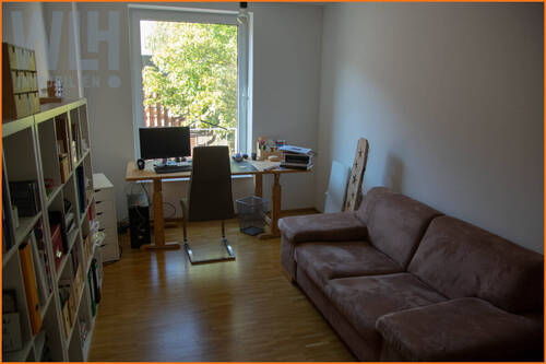 Kind/Büro - 3 Zimmer Etagenwohnung in Hannnover