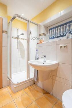 Das Badezimmer im UG - 