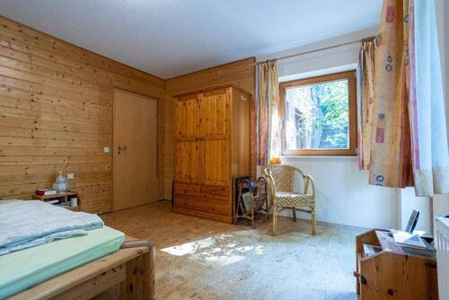 Das Schlafzimmer im UG - 