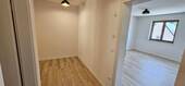Flur mit Blick in das Schalfzimmer - 