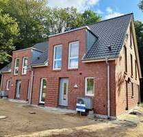 Effizienzdoppelhaus- Stufe 40, CO² neutral erstellt. Wohnen am Berner Gutspark. - Hamburg Farmsen-Berne