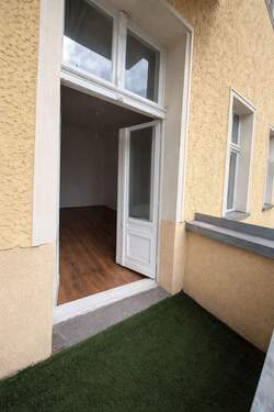 Balkon - Etagenwohnung mit 52,00 m&sup2; in Berlin zum Kaufen