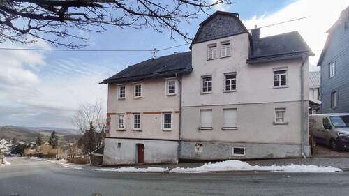 Frontansicht - 5 Zimmer Doppelhaushälfte zum Kaufen in Westerburg