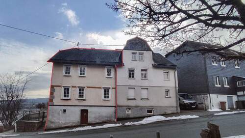 Frontanasicht - 5 Zimmer Doppelhaushälfte in Westerburg