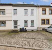 Familienfreundliches Reihenhaus mit Garten und Stellplatz - Saarlouis / Roden