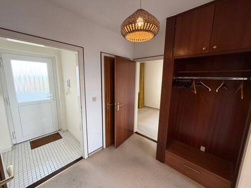 Flur/Eingangsbereich - 