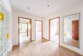 Flur - 7 Zimmer Einfamilienhaus in Hagen