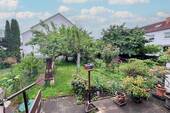 Aussicht Terrasse in den Garten - 