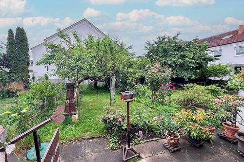 Aussicht Terrasse in den Garten - 