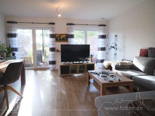 großer Wohn- und Essbereich - Reihenmittelhaus mit 101,60 m² in Wiesmoor zur Miete
