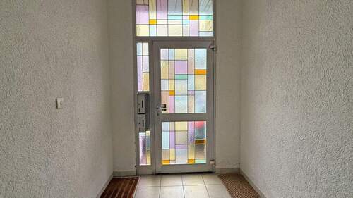 Eingangsbereich/Diele - 5 Zimmer Doppelhaushälfte in Duisburg