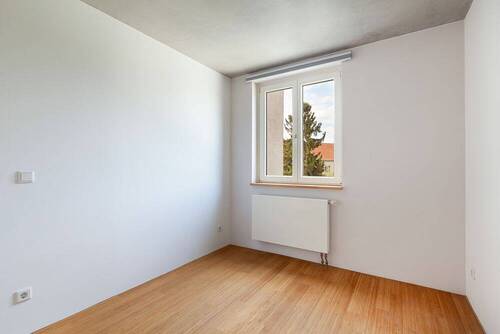 Schlaf-/Kinder-/Arbeitszimmer - 