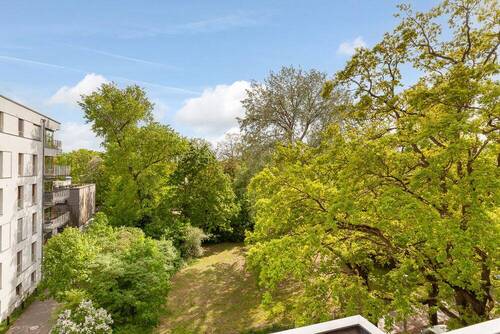 Ausblick auf den Weißensee - Etagenwohnung mit 74,00 m&sup2; in Berlin zum Kaufen