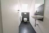WC - 
