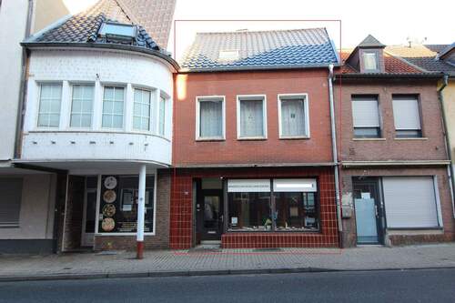 Hausansicht - Wohn-und Geschäftshaus mit Garten in zentraler Lage