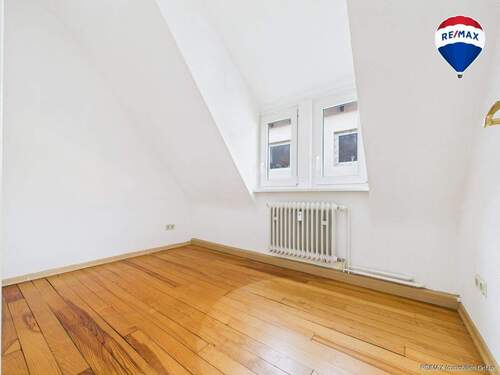 REMAX Immobilien DeLux Wohn-Geschäftshaus Büro Ottweiler Mark Borowicz - 