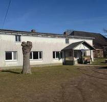 Einfamilienhaus mit großer Scheune in Neu Krassow - Lalendorf - Neu Krassow