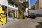 Garage im Hinterhof - 