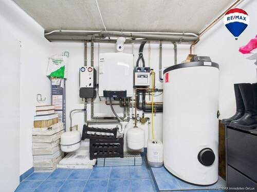 REMAX Immobilien DeLux Einfamilienhaus in Besseringen Heizungsraum - 