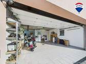 REMAX Immobilien DeLux Einfamilienhaus in Besseringen Garage - 