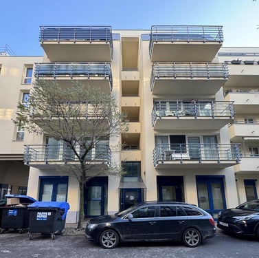 Hausansicht - Vermietete ETW in Zentrumsnähe mit Balkon!