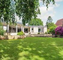 Beispielloser Bungalow mit traumhaften Garten, Teich und Pavillon mit Outdoor-Küche - Delmenhorst Iprump/Varrelgraben