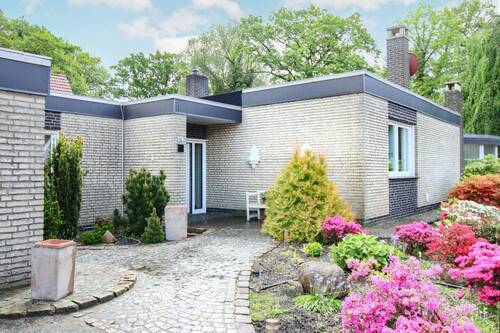 Strassenansicht - Einfamilienhaus in Delmenhorst zum Kaufen