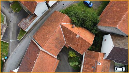 Blick von oben auf das Dach - 4 Zimmer Einfamilienhaus in Mücke