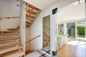 Eingang, TH & Wohnen - 