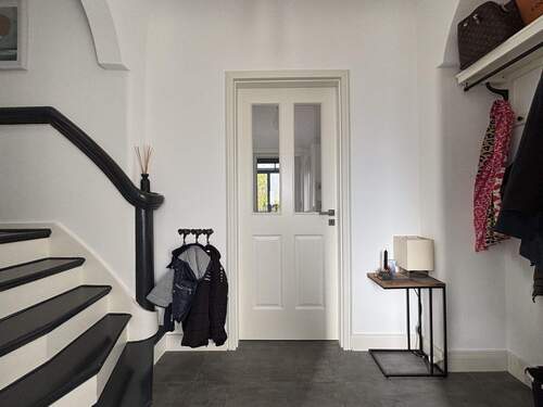 Empfangsbereich - 4 Zimmer Einfamilienhaus zum Kaufen in Grefrath