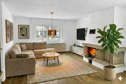 Wohn-und Esszimmer (eingerichtet) - 3 Zimmer Doppelhaushälfte in Neumünster / Einfeld