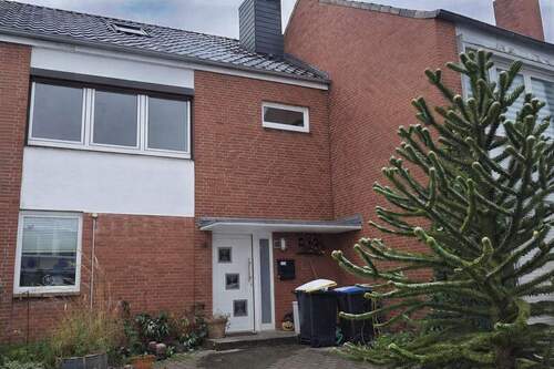 Ansicht - Ansprechendes Reihenmittelhaus - 235.000,00&nbsp;EUR Kaufpreis, ca.&nbsp; 96,50&nbsp;m&sup2;&nbsp;Wohnfl&auml;che