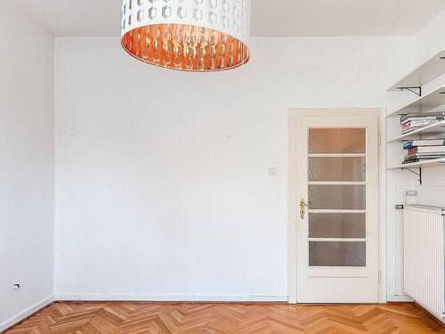 Schlafzimmer - Etagenwohnung mit 75,00 m&sup2; in Hannover zum Kaufen