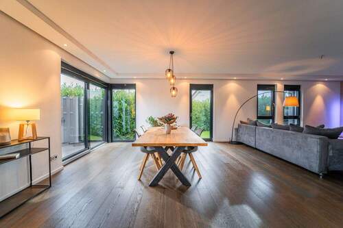 Großzügiger Wohn-/Essbereich - 