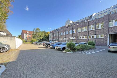 Parkplatz 2 - Gewerbeobjekt (Büro, Produktion, Verkauf) zum Kaufen in Buxtehude
