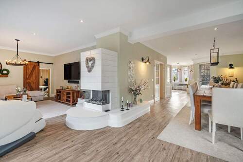 Wohnzimmer - Traumhaus für Familien: Hochwertig ausgestattet und voller Lebensqualität