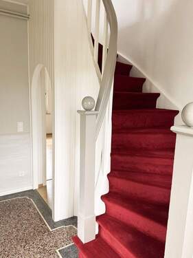 Treppenaufgang zum OG - 