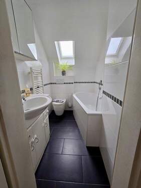 26870aa4-04ef-480a-88d6-281fdc48a48f.jpeg - 4 Zimmer Einfamilienhaus in Flörsheim