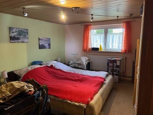 Zimmer im Keller - 