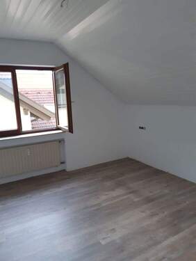 Schlafzimmer - Etagenwohnung mit 72,00 m² in Göppingen zum Kaufen