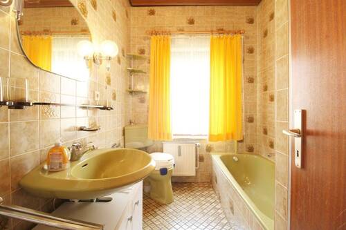 Badezimmer 1 EG - 