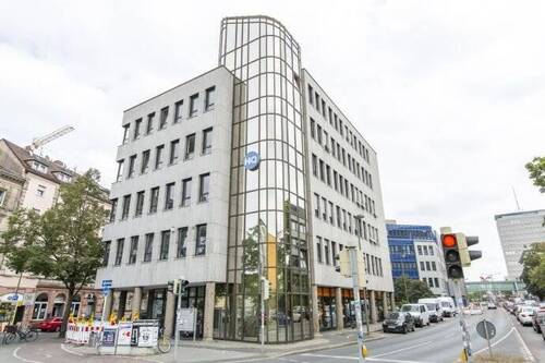 Bild 4 - Privater Büroraum ganz auf Ihre individuellen Unternehmensbedürfnisse angepasst in HQ Plaerrer