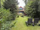 großzügiger Garten - 