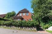 Hausansicht vorn - Natur genießen. Stadt nah. - 695.000,00 EUR Kaufpreis, ca.  187,00 m² Wohnfläche