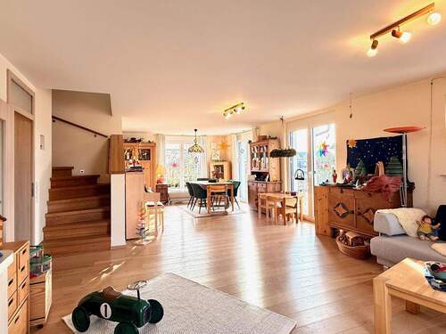 Wohn-Essbereich - 7 Zimmer Einfamilienhaus in Bad Rappenau