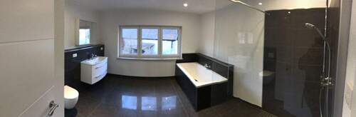 Badezimmer (2).JPG - 