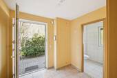 EINGANGSBEREICH - 