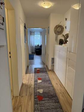 ELW: Flur - 
