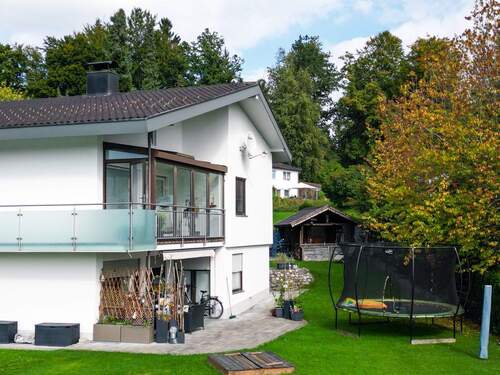 Hausansicht - Einfamilienhaus mit 288,00 m² in Isny im Allgäu zum Kaufen